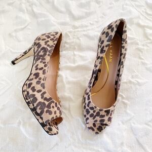 Cole Haan Drado Peep Toe Pump Size
5.5 New